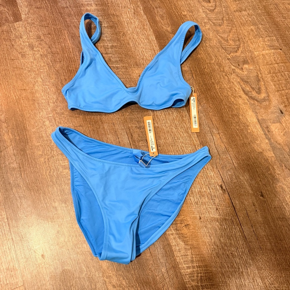 Plunge triangle top & dipped mid bottom